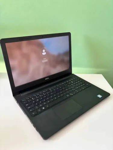 Notebook Dell Inspiron 15 Intel i7-7500U 2.90 GHz Ram 8GB SSD 256GB Tela 15.6' W10 Pro