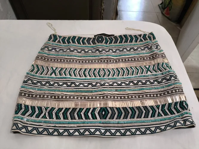 Saia Zara coleção única 