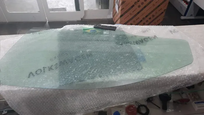 Vidro diant. Esquerdo Volkswagen Saveiro 2008 a 2016 Duas portas 