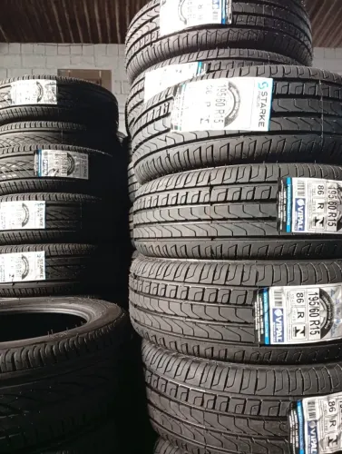 Pneus remoldes da marca Starke 185/60-15 180,00