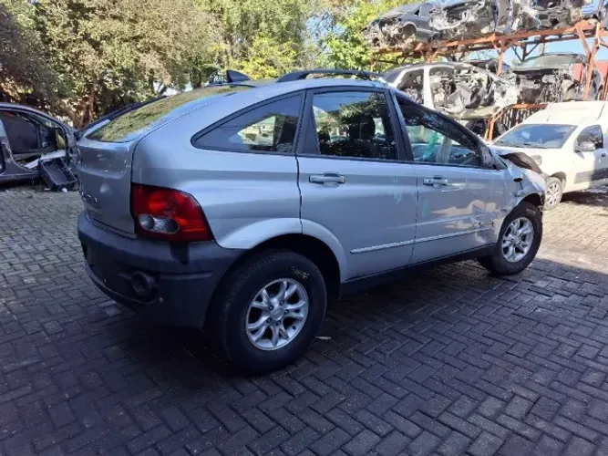 Sucata SSANGYONG ACTYON 2010 2.3 GASOLINA - retirada de peças