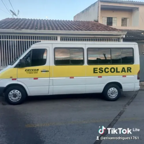 Mercedes-Benz Sprinter 312 Van STD 16lug. Diesel 2001