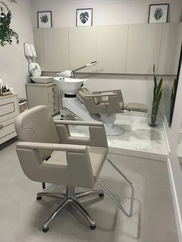 Lavatorio capilar e cadeira de secagem / Salão de beleza