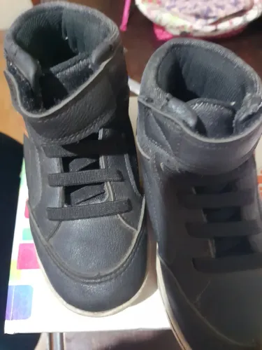 Tênis Infantil Preto tamanho 25