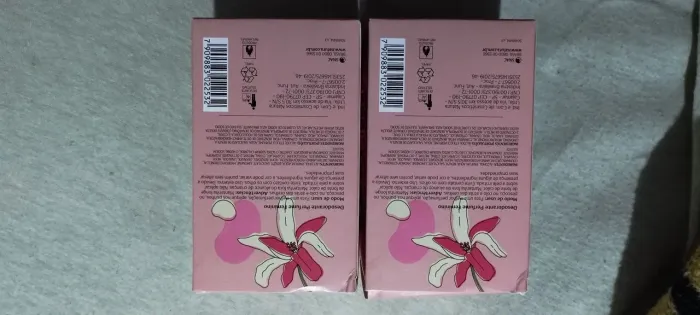 Perfume natura lacrado na caixa.