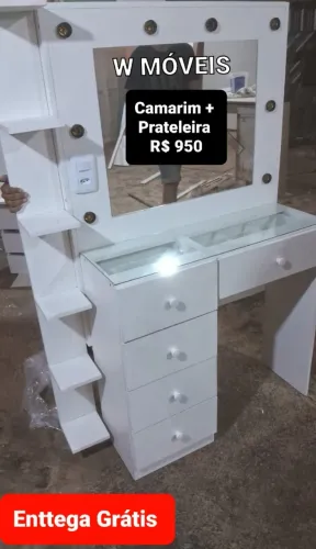 Camarim com Prateleira em MDF R$:950;L Móveis novos)