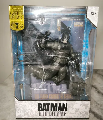 Mcfarlane Batman The Dark Knight Returns - Gold Label original Lacrado