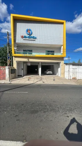 Alugue-se galpão de 232 m²