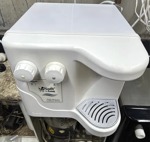 Bebedouro Purificador de Água Soft Fit 