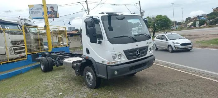 Caminhao 817 zero km