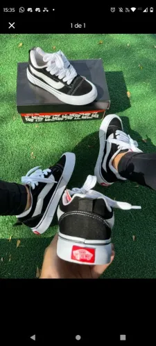 Tênis Vans Classic