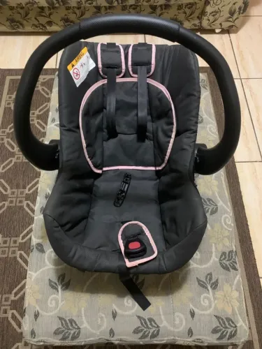 Carrinho de passeio de bebê e bebê conforto Galzerano 