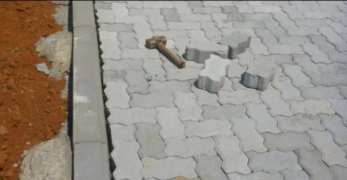 Paver