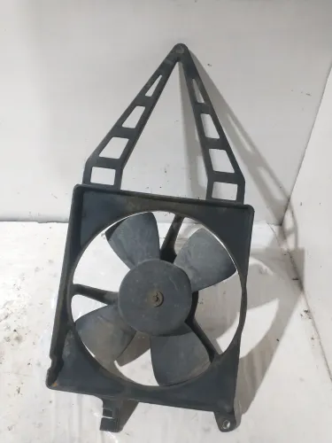 Defletor Ventoinha gm/Corsa 98/00