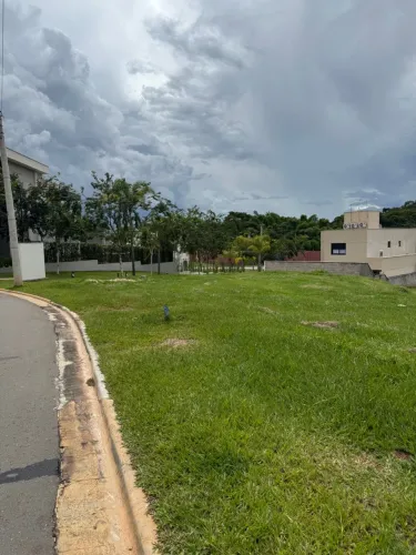Lote no Jardins Capri de 428,66m²