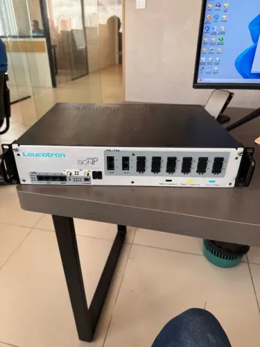 PABX LEUCOTRON ISION 1600 COM LICENÇA SOFT. CALLCENTER (CENTRAL TELEFONICA IP)