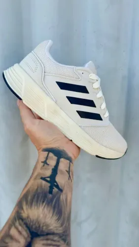 Tênis Adidas galaxy 6