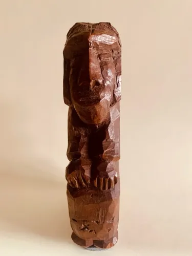 Escultura de Madeira Artesanal