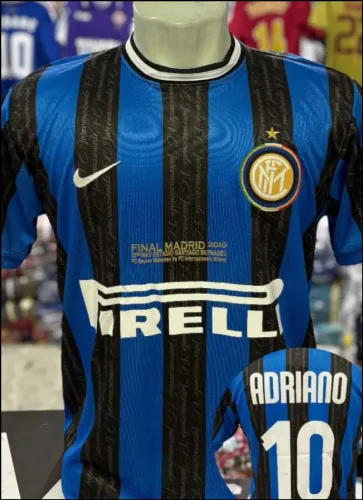Camisa da Inter de Milão, Adriano