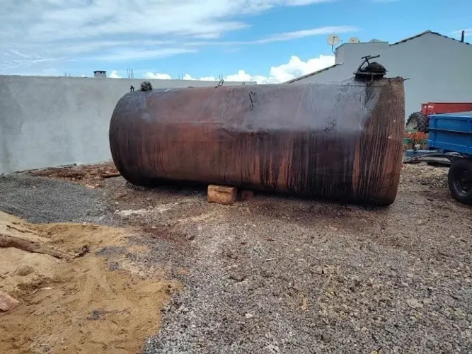 Tanque 10 mil litros de piche 