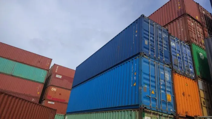 Curitiba containers 20 e 40 pés porto paranaguá