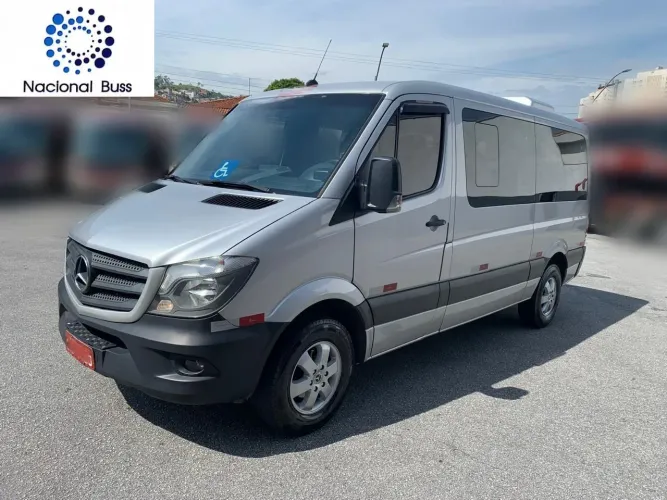 Sprinter 415 com ar condicionado ano 2019
