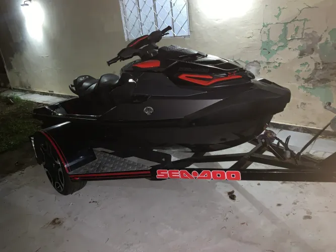 Jet seadoo 300