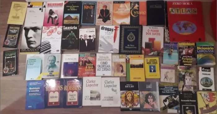 Livros e revistas, leia anúncio!!