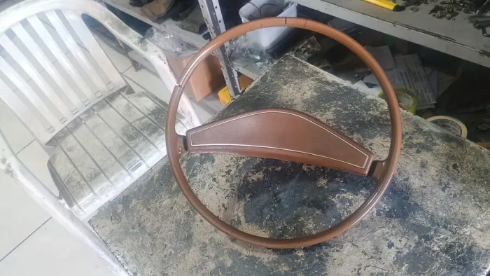 VOLANTE BUMERANGUE MARROM PRO FUSCA BRASÍLIA VARIANT 