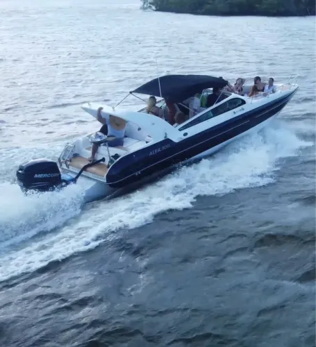 Lancha Alfa 300