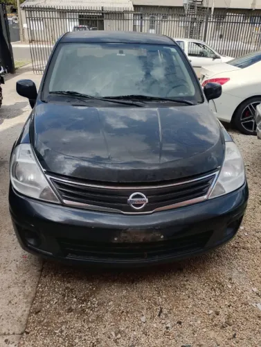Nissan Tiida Sedan Retirada de peças