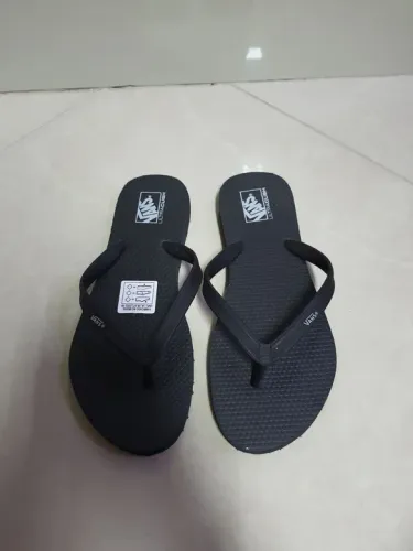 Chinelo Vans 35 / / 37 e 38 Novo