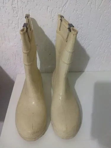 Botas de borracha brancas