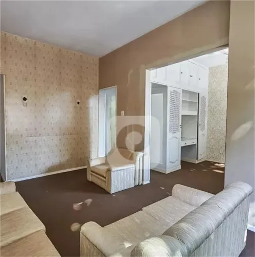 Apartamento 2 quartos na Tijuca: Conforto, Sol da Manhã e a 7 min do Metrô!