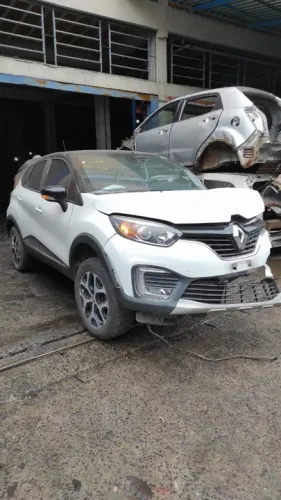 Sucata Renault Captur 1.6 A 2020 (para retirada de peças)