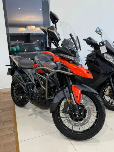 Zontes T350X 2025 - SEMINOVA - baixo KM