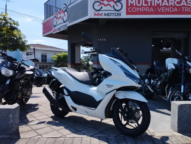 Honda PCX160 ABS 2024 - Taxa 0,99 A/M até 21x no Cartão