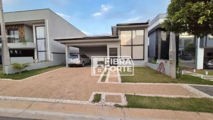 Casa terrea para venda em condomínio no Swiss Park com 3 suítes.