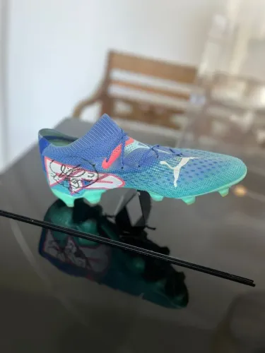Chuteira usada e autografada pelo ídolo do Fluminense Thiago Silva