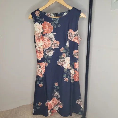 Vestido curto azul escuro florido com zíper - Tamanho M/G
