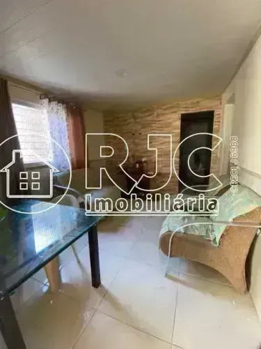 Imóvel para venda possui 140 metros quadrados com 3 quartos em Bangu - Rio de Janeiro - RJ