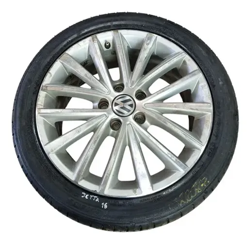 Roda Com Pneu 225/45 Aro 17 Volkswagen Jetta Ano 2016