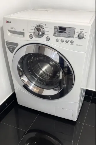 Lava e seca Lg 10 kg digital inverter 