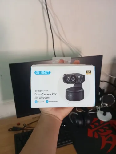 Webcam EMEET PIXE 4K Nova na Caixa
