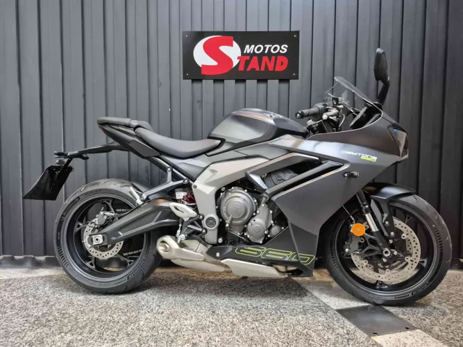 Triumph DAYTONA 660 ZEROKM