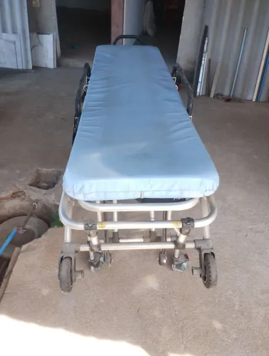 Maca de transporte hospitalar