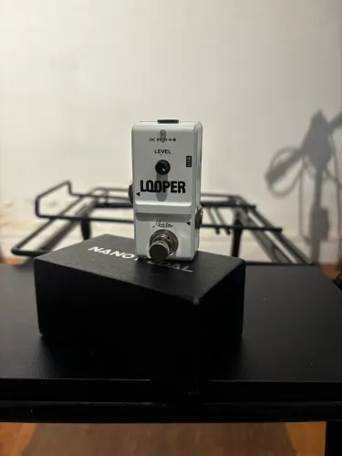 Pedal de loop rowin