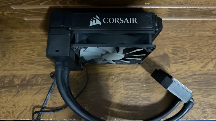 Water Cooler Corsair 120mm