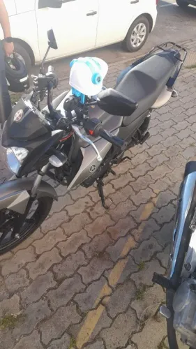 Fazer 150 muito nova