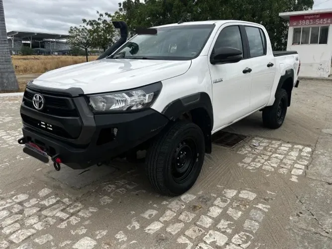 Toyota Hilux CD 4X4 2.8 Diesel Mec. 2022